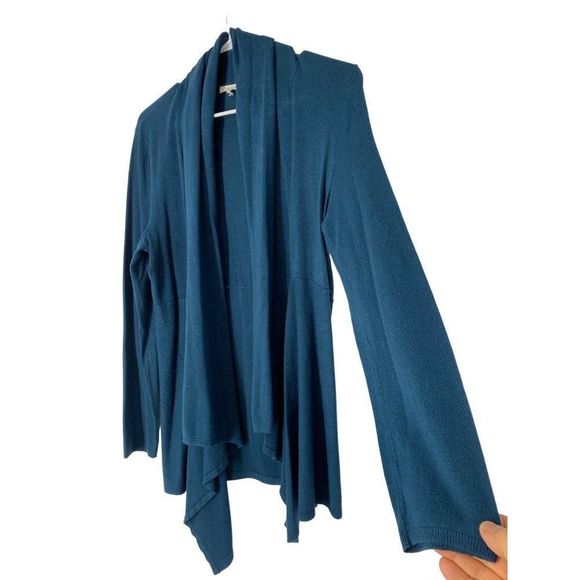 Maurices Sweaters - Women’s Maurices blue open cardigan shawl collar large 5722